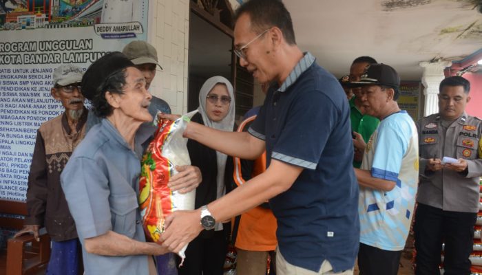 Pemerintah Kota Bandar Lampung Salurkan Bantuan Beras untuk Korban Banjir, 1.271 Rumah Terbantu
