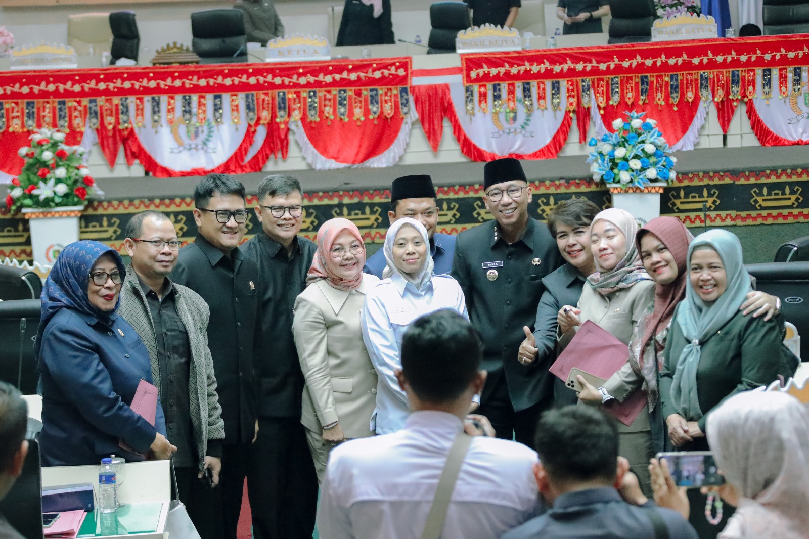 Rapat Paripurna DPRD dengan agenda jabawaban Gubernur Lampung atas Pemandangan Umum DPRD Soal Perubahan APBD 2025