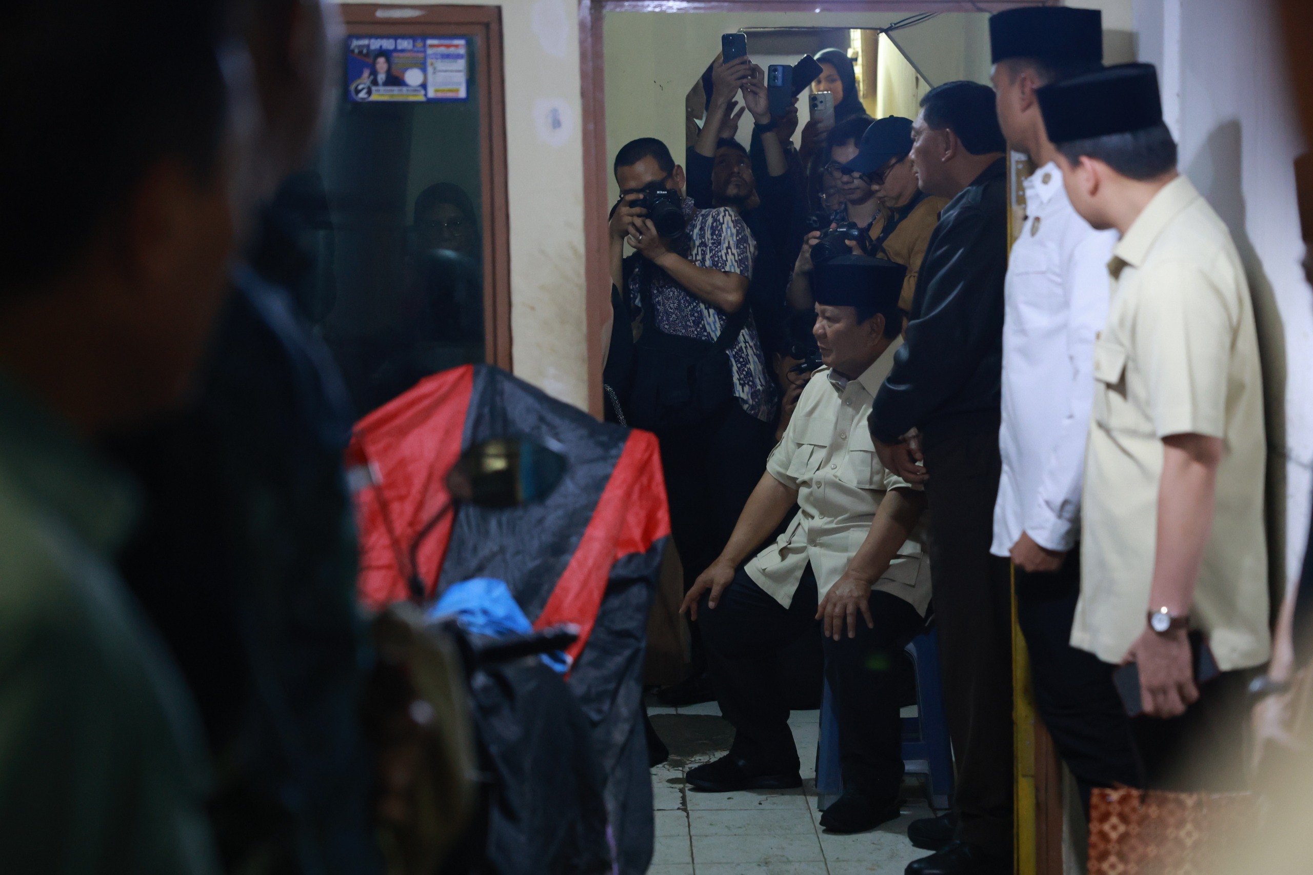 Sampaikan Duka Cita Langsung pada Keluarga, Prabowo Melayat ke Rumah Affan Kurniawan