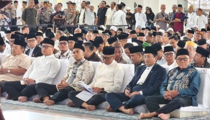 Masjid Raya Al-Bakrie Diresmikan, Tokoh Nasional dan Ribuan Jamaah Tumpah Ruah di Enggal, Aburizal Bakrie Boyong Keluarga