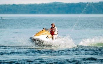 Batin Wulan, Istri Gubernur Lampung, Promo Wisata dengan Pamer Atraksi Main Jetski di Lumbok Seminung, Unggah Video di Instagram