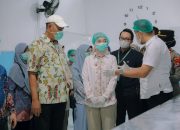 Wagub Lampung Jihan Nurlela Tinjau Dapur SPPG Mandiri Makmur dan Distribusi Program Makan Bergizi Gratis di Metro