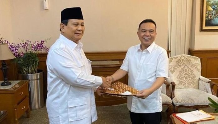 “Don Si Kancil”: Momen Keakraban Prabowo dan Sufmi Dasco yang Curi Perhatian