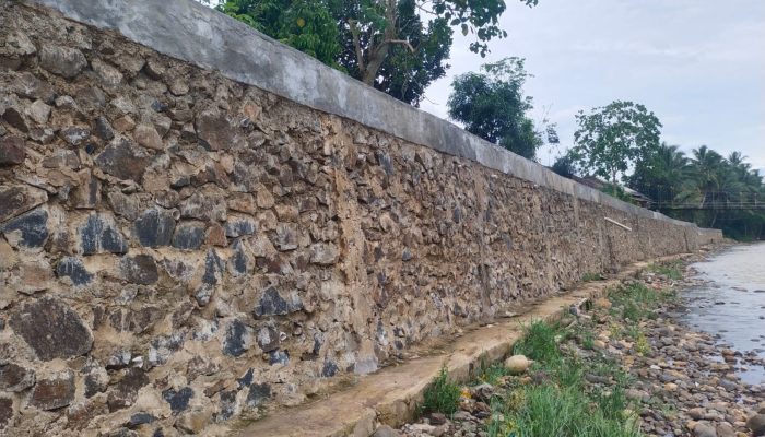 Viral Disebut Ambrol, Tanggul Way Ratai Ternyata Kokoh! BPBD Lampung: “Itu Fitnah!”