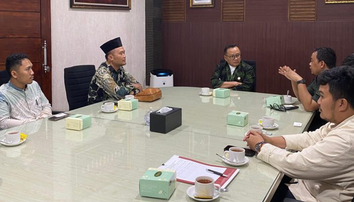 HIPMI Syariah Lampung dan OJK Perkuat Sinergi Kembangkan Ekonomi Syariah di Bumi Ruwa Jurai