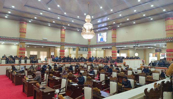 Dua Anggota DPRD Interupsi Desak Implementasi Perda Disabilitas, Juru Bahasa Isyarat Jadi Sorotan