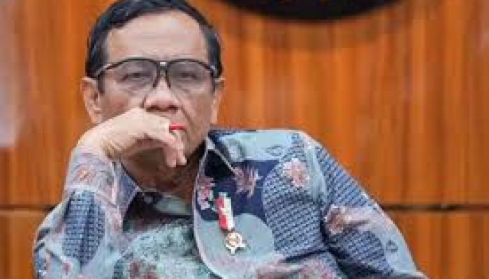 Mahfud MD Soroti Skandal Korupsi Pagar Laut hingga Whoosh, Nilai Hukum Tajam ke Bawah tapi Tumpul ke Atas