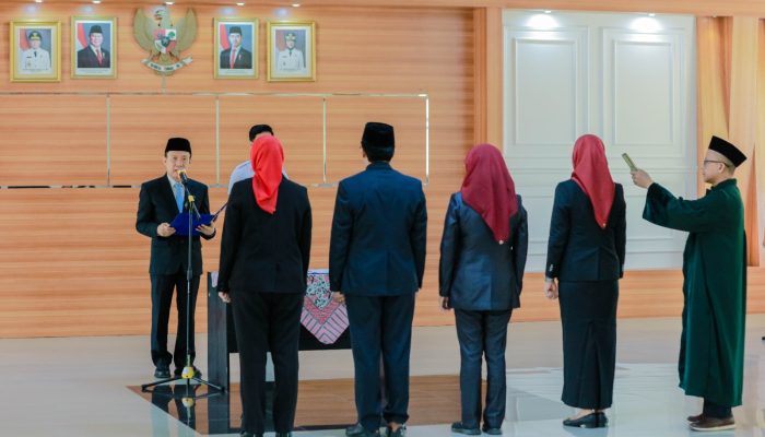 Sekdaprov Lampung Lantik 4 Pejabat Administrator: Jabatan Ini Bukan Hadiah