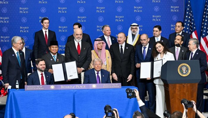 TB Hasanuddin Desak Indonesia Keluar dari Board of Peace Usai Serangan AS-Israel ke Iran