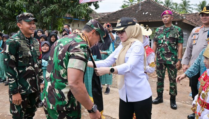 TMMD Ke-127 Dikebut, Bupati Nanda Dampingi Evaluasi Progres di Way Khilau