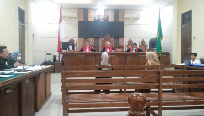 Dugaan Korupsi PT LEB: Hakim Pertanyakan Relevansi Barang Bukti, Penasihat Hukum Sebut Dakwaan Terbantahkan