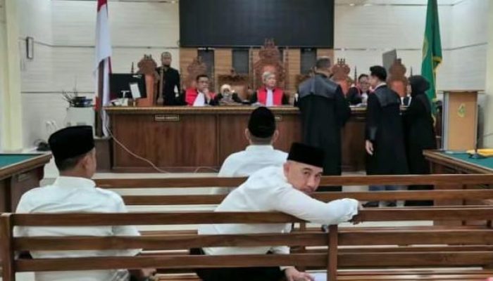 Main Mata Anggaran? Saksi Bongkar RAB Proyek SPAM Pesawaran Disunat 500 Juta, Eks Bupati Dendi Cuma Senyum Tipis!