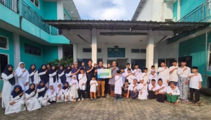 PTPN IV Regional 7 Salurkan TJSL ke Yayasan Qoroba Mulya di Hari Jadi ke-30 Perusahaan