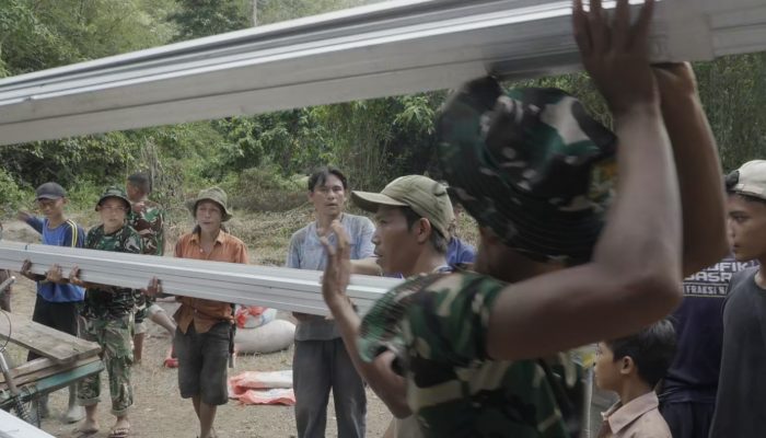 Tamparan Keras Buat Pemerintah? SDN Satu Atap Viral di Pedukuhan Batu Nyangka Tanggamus Akhirnya Dibangun Secara Swadaya 