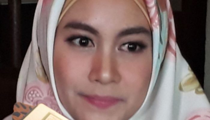 Mukjizat di Tengah Kobaran Api: 3.500 Alquran Menjadi Saksi Bisu Ketegaran Keluarga Annisa Rahma