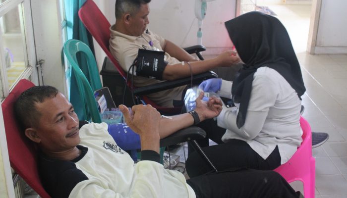 Peringati May Day, PT HIM Lampung dan PMI Berhasil Kumpulkan Puluhan Kantong Darah