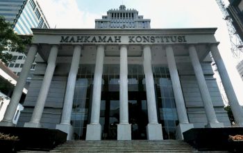 Ubah Pasal ‘Macan Ompong’ UU Pemilu, MK Perintahkan Sanksi Diskualifikasi Partai Politik