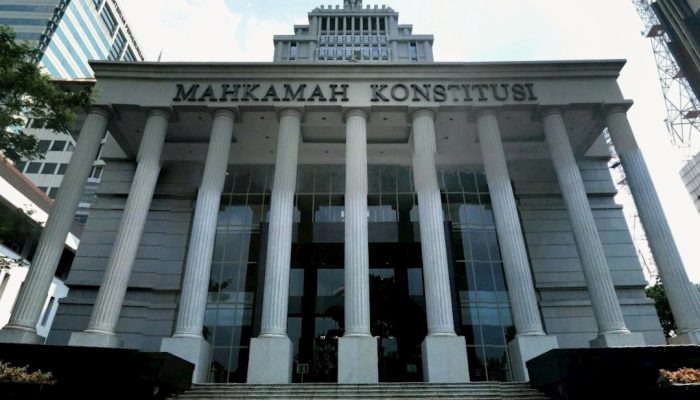 Ubah Pasal ‘Macan Ompong’ UU Pemilu, MK Perintahkan Sanksi Diskualifikasi Partai Politik