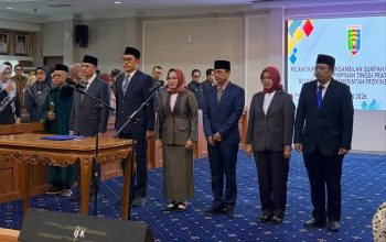 Sekdaprov Lampung Lantik 6 Pejabat Eselon II, Sulpakar Rangkap Jabatan Jadi Plt Kadis Kehutanan