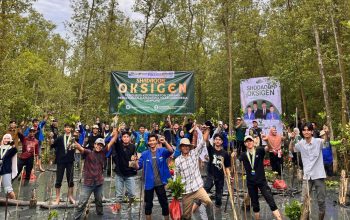 Kader PKC PMII Lampung Tanam 5.000 Mangrove Buat Shodaqoh Oksigen Gerakkan Ratusan Kader Hijaukan Desa Pematang Pasir