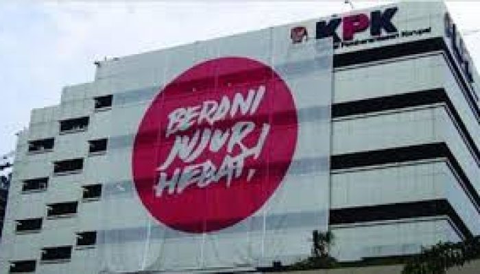 Gedung KPK Dikepung! Massa Indonesia Muda Desak Pengusutan Dugaan Politisasi PIP dan KIP Kuliah