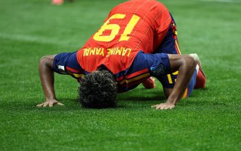 Lamine Yamal Menyala, Umur 18 Tahun Udah Bisa Pecahin Rekor Legendaris Pele di Piala Dunia 2026!