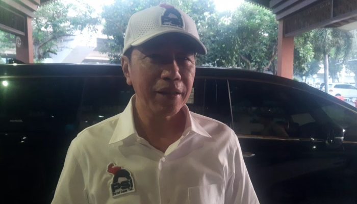 Kenakan Atribut PSI, Jokowi Mulai Safari Politik Perdana di Lampung Selama Tiga Hari