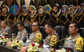 Kapolri Mutasi Ratusan Perwira, Kapolres Way Kanan dan Pesisir Barat Berganti