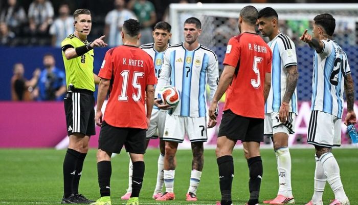 Mesir Ngamuk! Tuding Piala Dunia 2026 Sudah Disiapkan untuk Argentina, Wasit dan VAR Jadi Sorotan