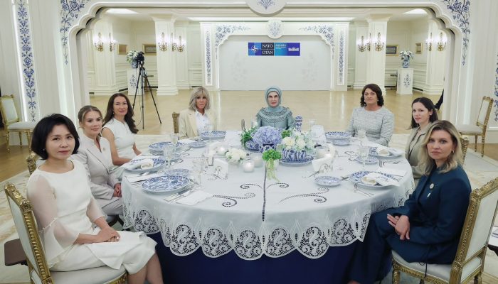 Dulu Dibatasi karena Berhijab, Kini Emine Erdogan Sambut Istri-Istri Pemimpin Dunia di KTT NATO 2026
