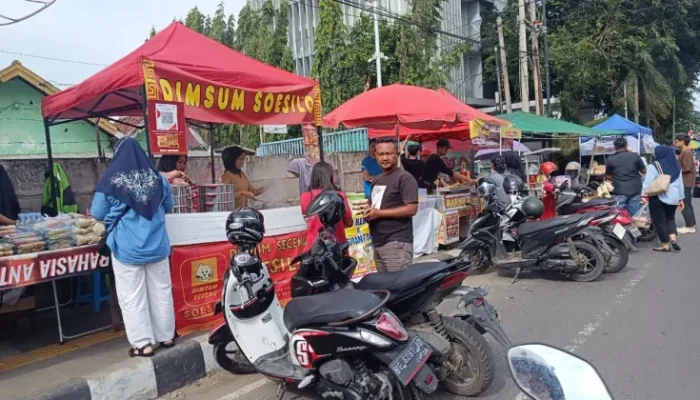Bikin Macet Hunter Berbuka, Dishub Bandar Lampung Terjunkan Petugas Diskon Perang Takjil di Dr Susilo dan Way Halim