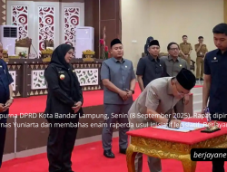 Paripurna Inisiatif DPRD Kota Bandar Lampung, Wali Kota Bandar Lampung Ingatkan Dewan Soal Risiko Biaya Ekonomi Tinggi